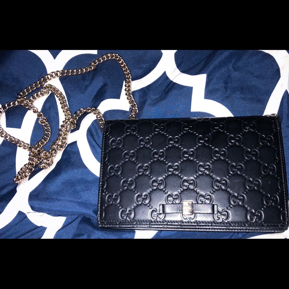 Gucci shoulder bag